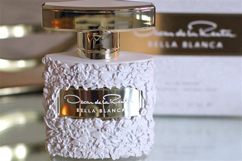 oscar de la renta perfume bella blanca.